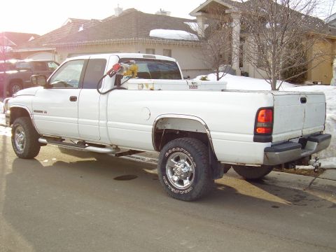 2001 Dodge 2500 photo