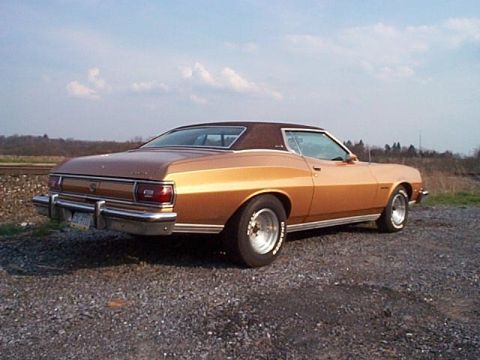 1975 Ford Torino photo
