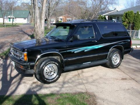 1995 Ford Crown Victoria photo