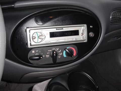 1998 Ford Taurus photo
