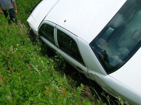 2003 Ford Crown Victoria photo