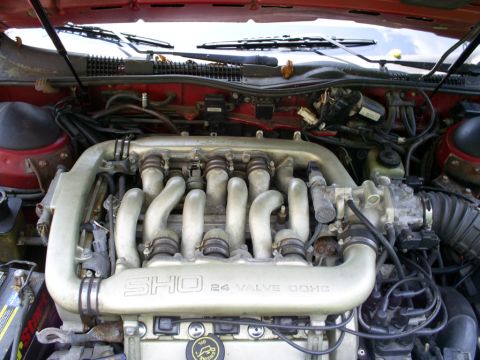 1995 Ford Taurus photo