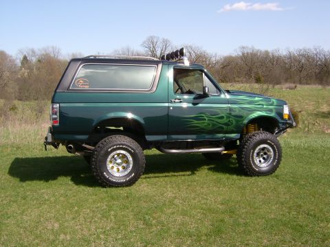 1993 Ford Bronco photo