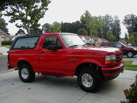 1995 Ford Bronco photo