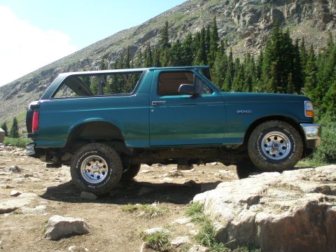 1996 Ford Bronco photo