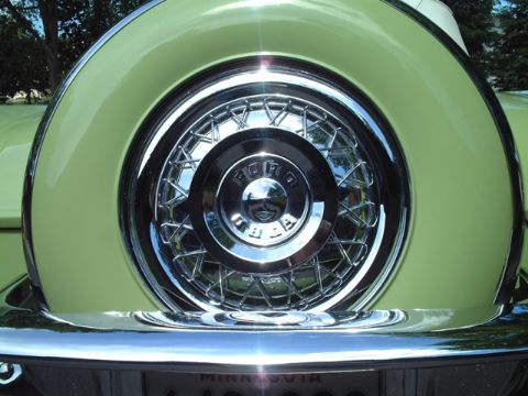 1956 Ford Thunderbird
