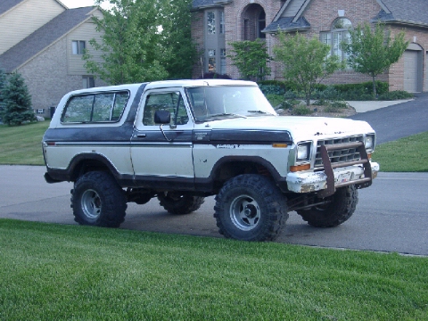 1978 Ford Bronco “Turd”