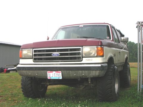 1989 Ford Bronco “Black Widow”