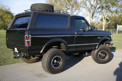 1995 Ford Bronco photo