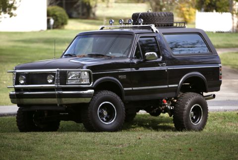 1995 Ford Bronco photo