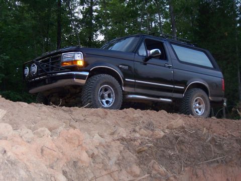 1996 Ford Bronco “berta-jo”