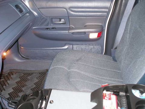 2001 Ford Crown Victoria photo