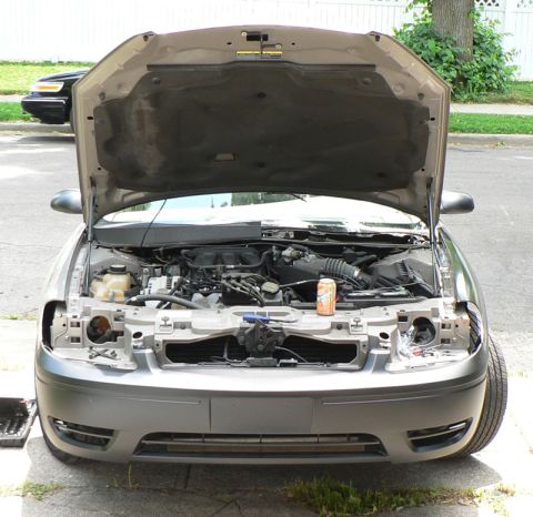 2004 Ford Taurus photo