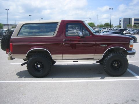 1996 Ford Bronco photo