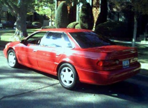 1996 Ford Crown Victoria photo