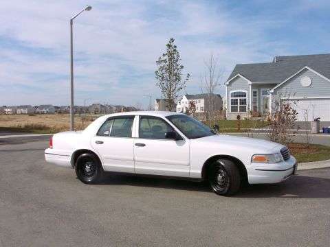 1999 Ford Crown Victoria “CommandoVic”