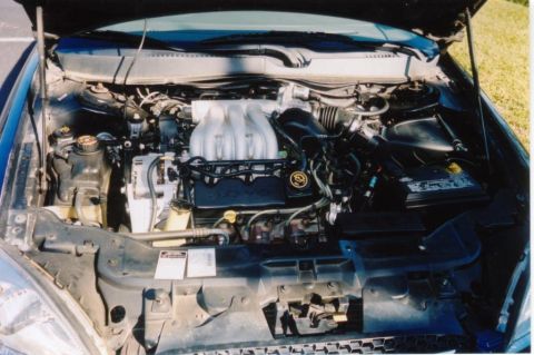 2000 Ford Taurus photo