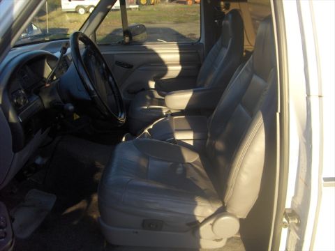 1995 Ford Bronco photo