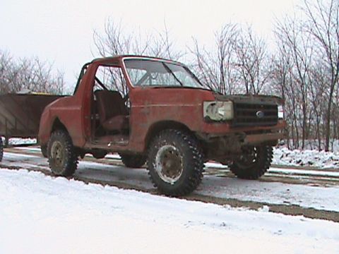 1987 Ford Bronco “Chugly”