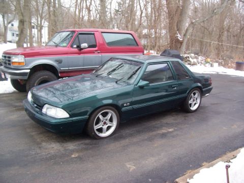 1991 Ford Mustang photo