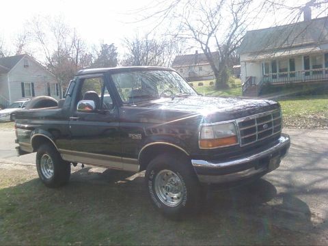 1996 Ford Bronco photo