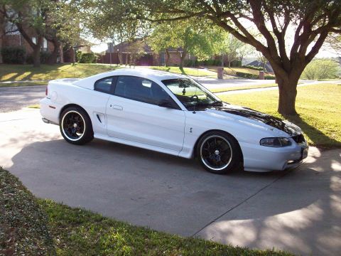 1997 Ford Mustang photo