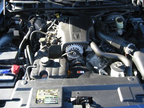 2003 Ford Crown Victoria photo