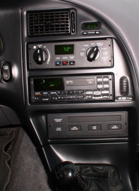 1994 Ford Thunderbird photo