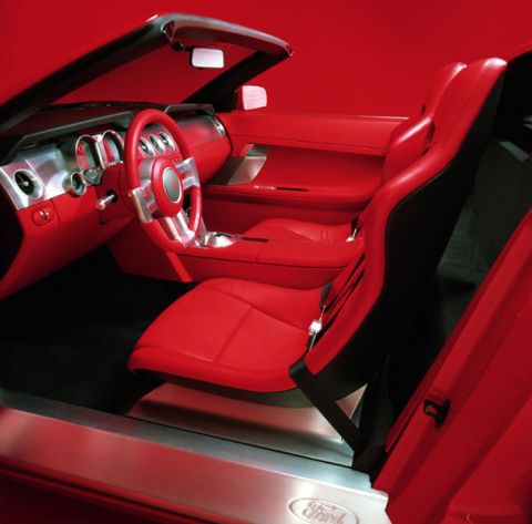 2005 Ford Mustang photo