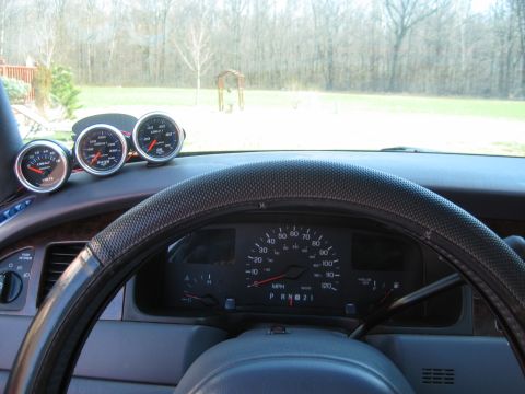 1998 Lincoln Town Car photo