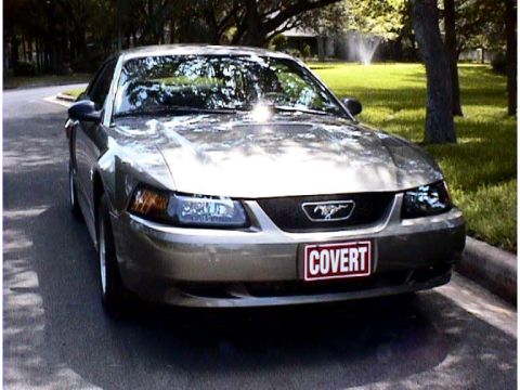 2001 Ford Mustang photo