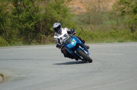 2007 Kawasaki Ninja R photo