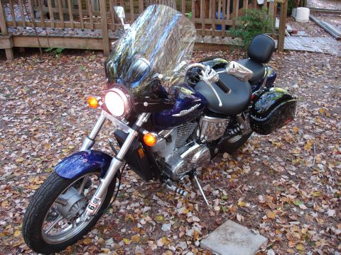 2004 Honda Shadow Sabre VT 1100 photo