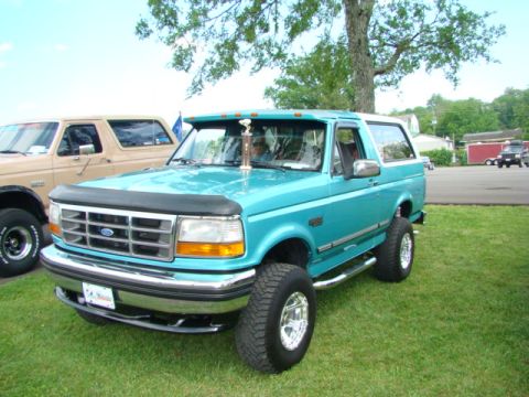 1994 Ford Bronco photo