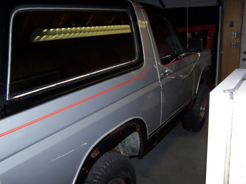 1985 Ford Bronco photo