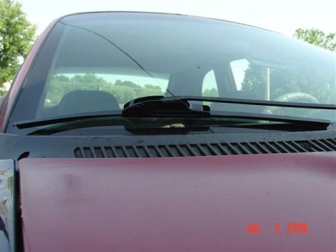 1997 Dodge Neon photo
