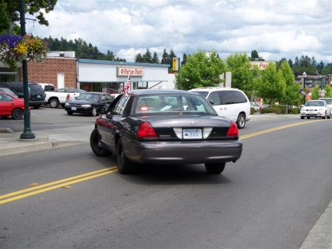2000 Ford Crown Victoria photo