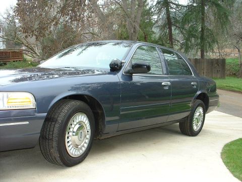 1998 Ford Crown Victoria photo