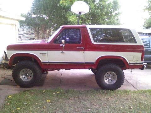 1986 Ford Bronco “Big Bertha”