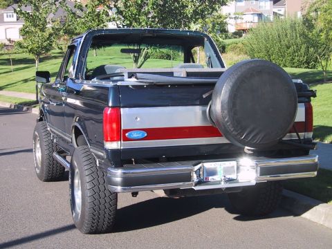 1989 Ford Bronco photo