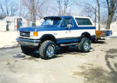 1990 Ford Bronco photo