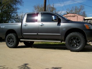 2004 Nissan Titan