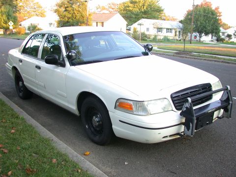 2000 Ford Crown Victoria “P71”