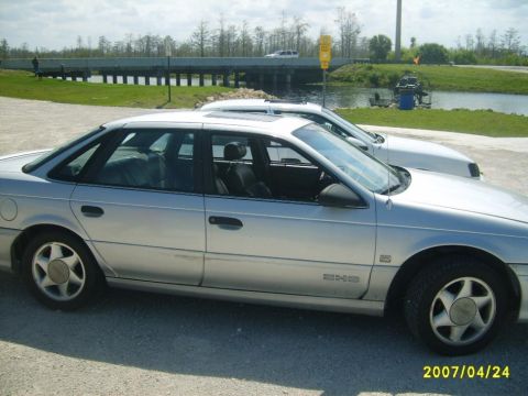 1993 Ford Taurus
