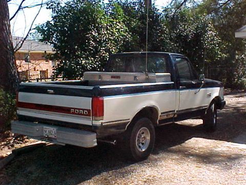 1989 Ford F-150 “Stockie”