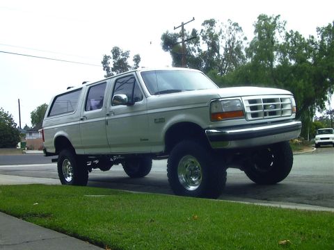 1995 Ford Bronco photo