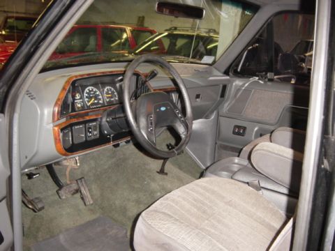 1991 Ford Bronco photo