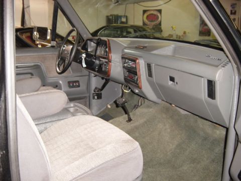 1991 Ford Bronco photo