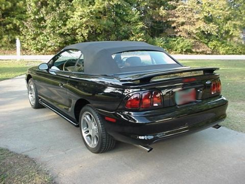 1996 Ford Mustang photo