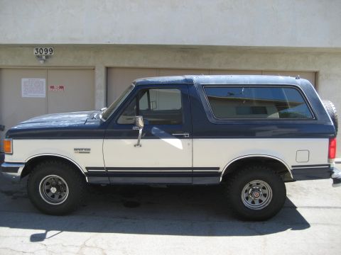 1987 Ford Bronco photo
